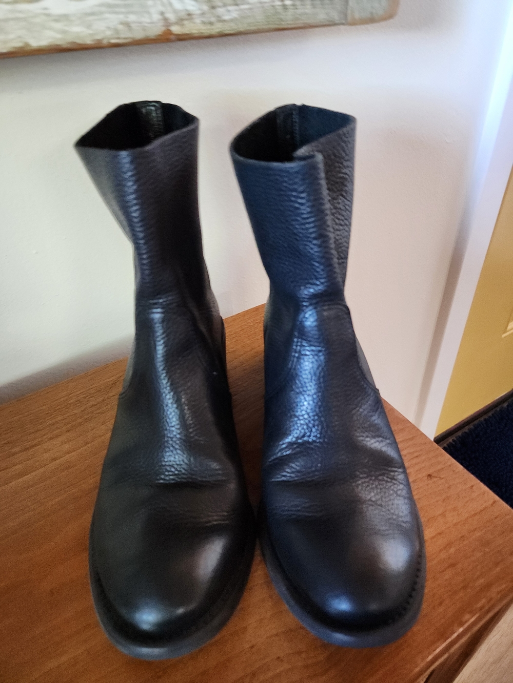 Tory Burch Siena Black Leather Ankle Boots